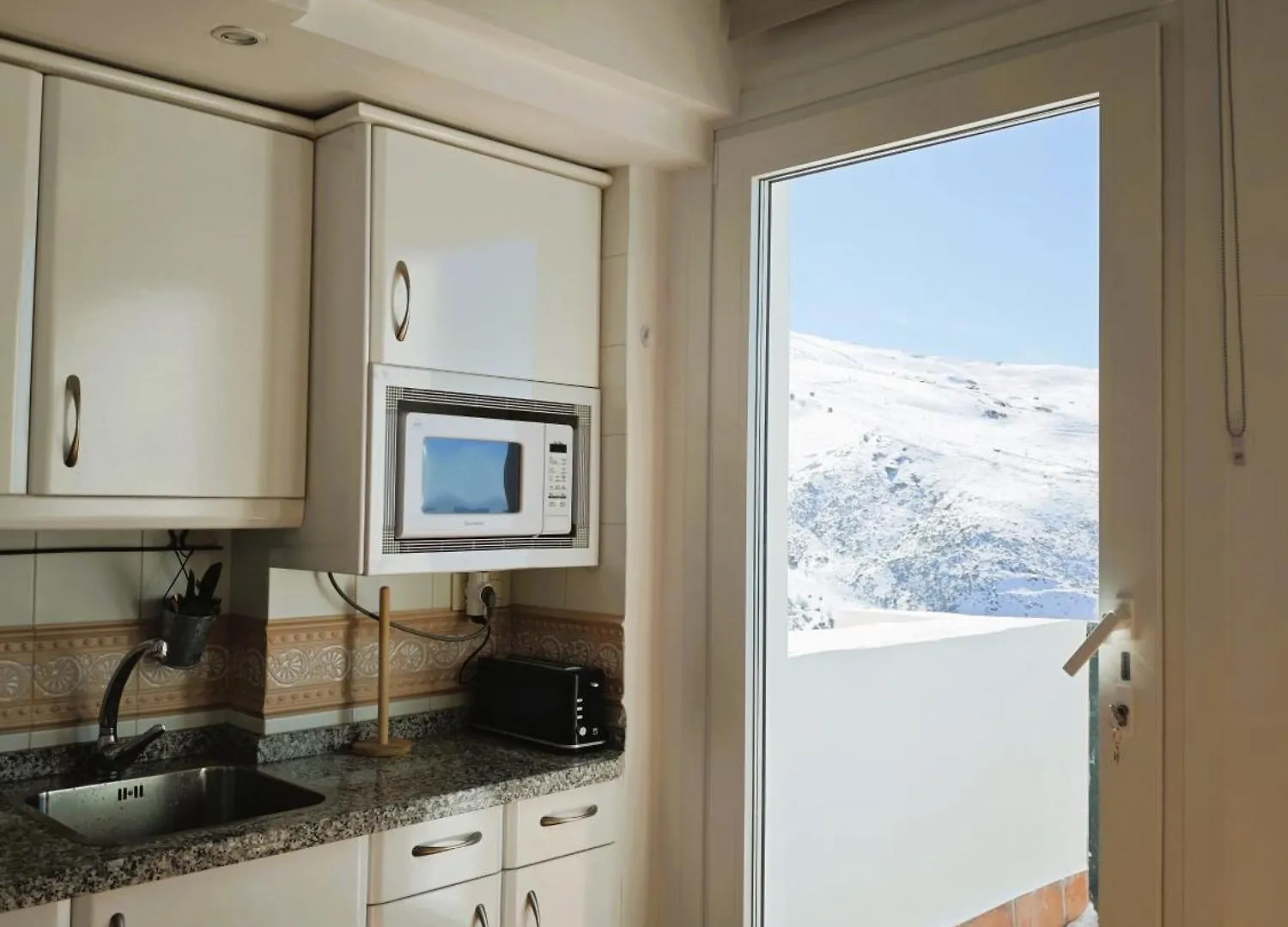 Apartamento Nievesol Con 2 Parking Y Wifi Sierra Nevada 0*,  Spain